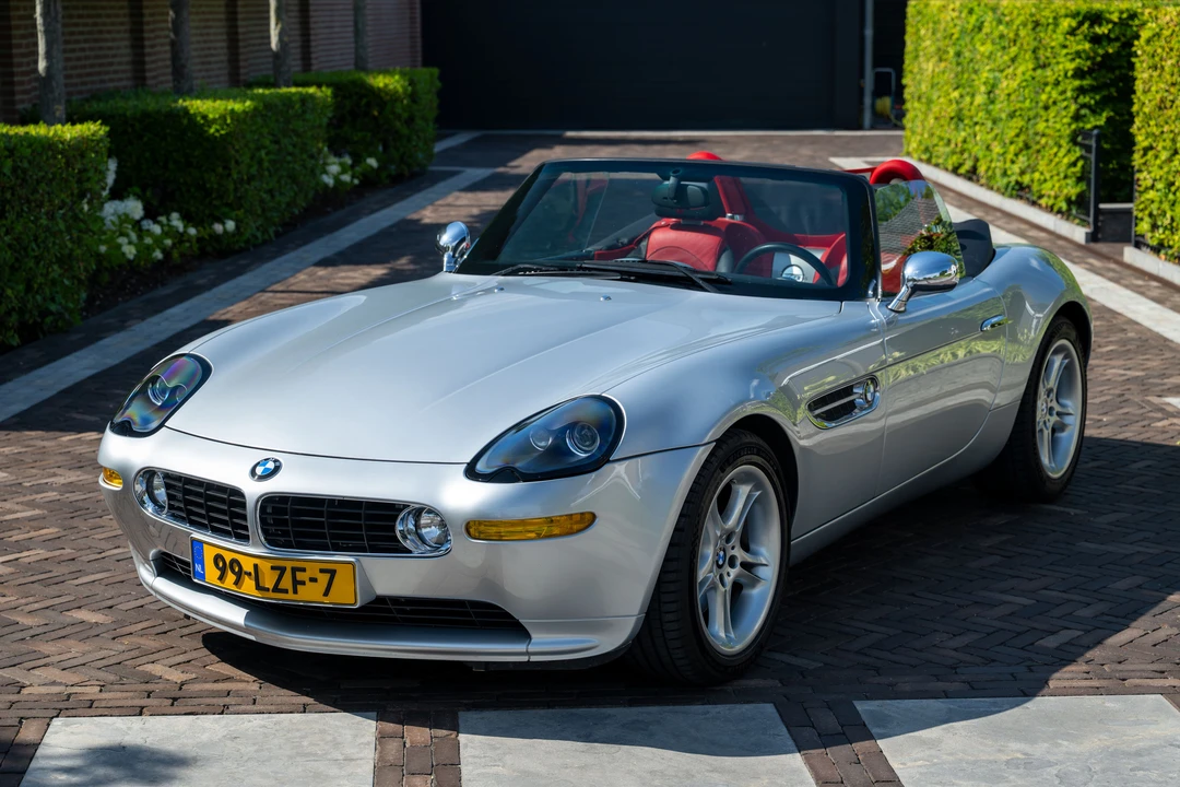 2001 BMW Z8 - Image 15 of 31