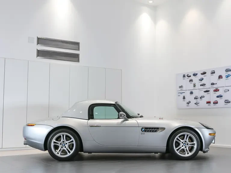 2001 BMW Z8 - Image 6 of 31