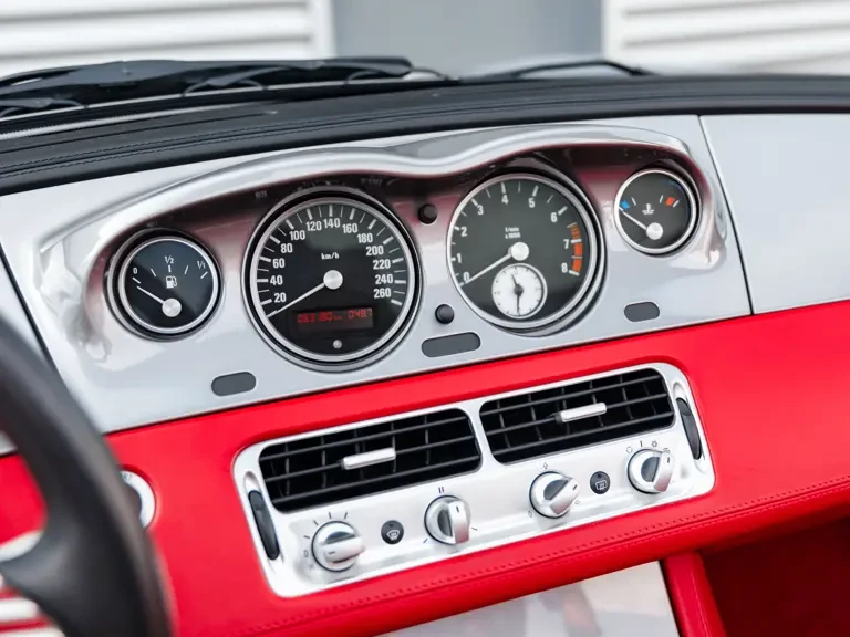 2001 BMW Z8 - Image 16 of 31