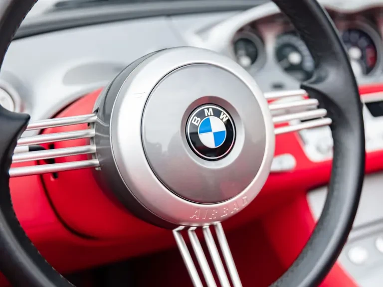 2001 BMW Z8 - Image 15 of 31