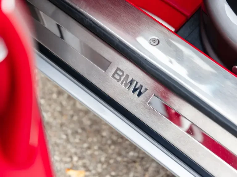 2001 BMW Z8 - Image 29 of 31