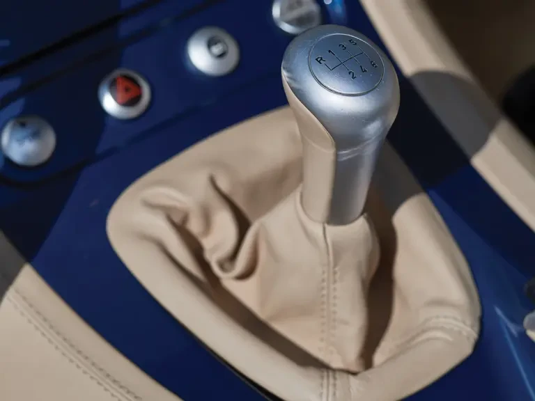 2001 BMW Z8 - Image 14 of 30