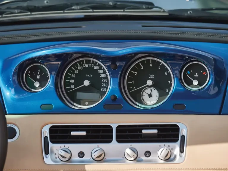 2001 BMW Z8 - Image 12 of 30
