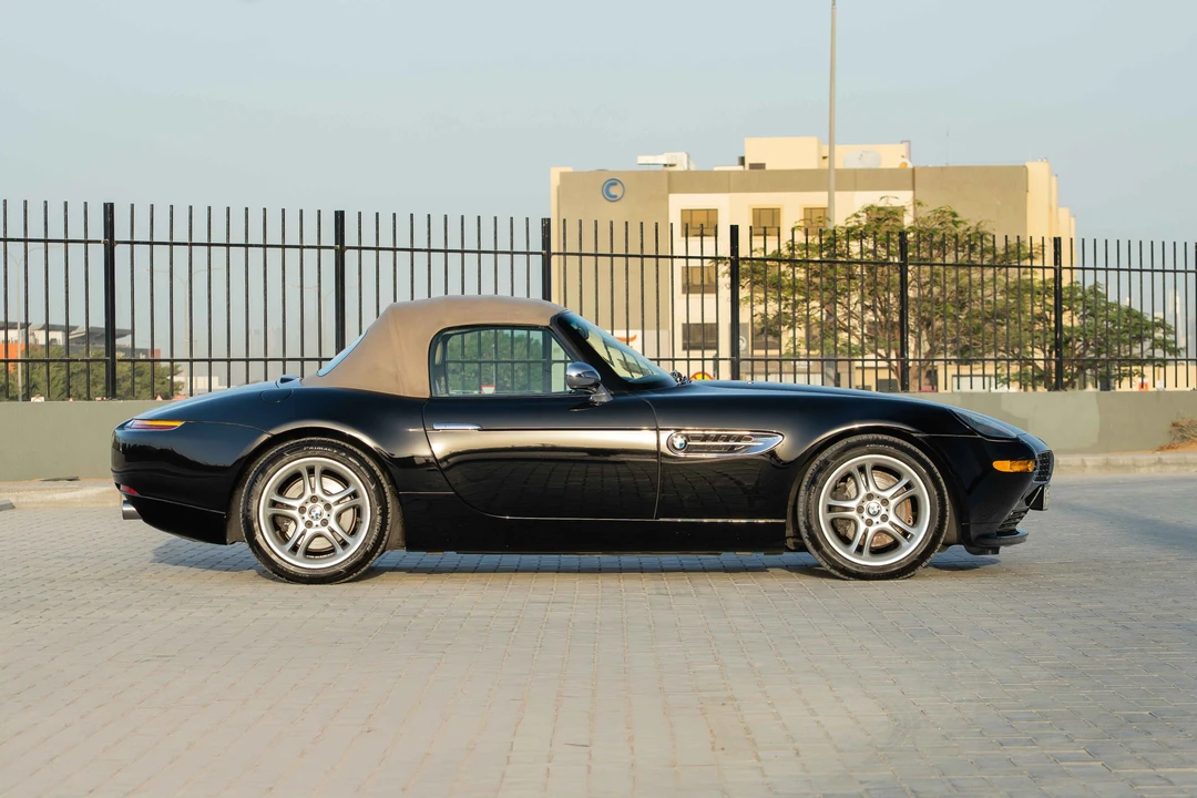 2001 BMW Z8 - Image 19 of 31