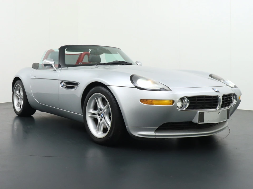2001 BMW Z8 - Image 9 of 21