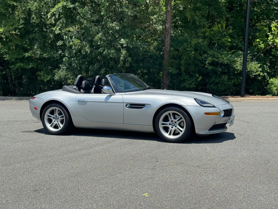 2001 BMW Z8 - Image 29 of 31