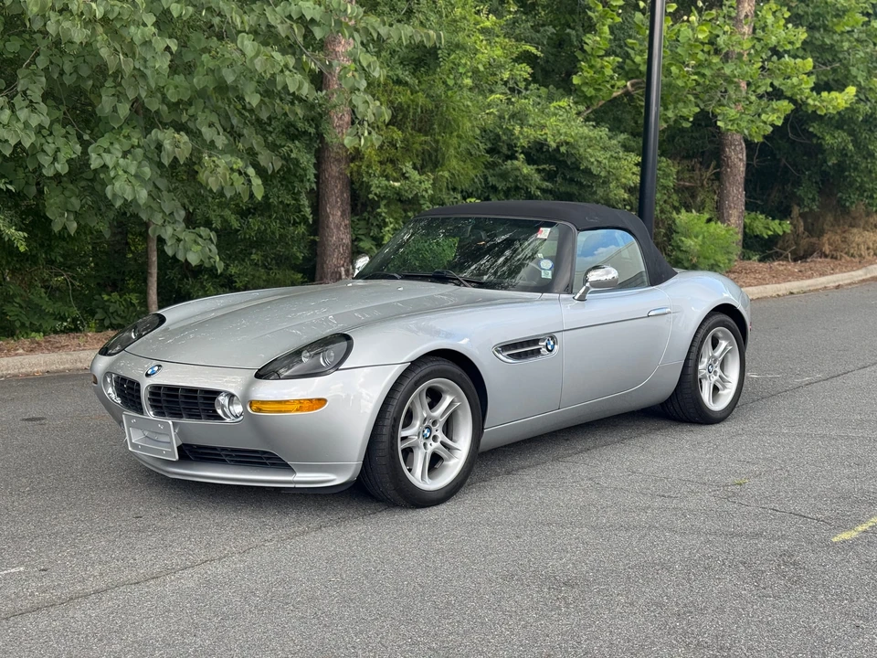 2001 BMW Z8 - Image 31 of 31