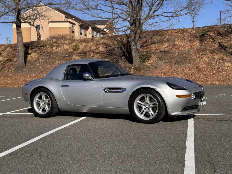 2001 BMW Z8 - Image 16 of 31