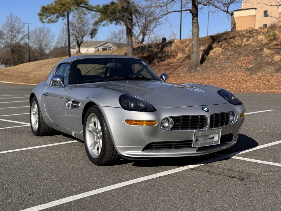 2001 BMW Z8 - Image 17 of 31