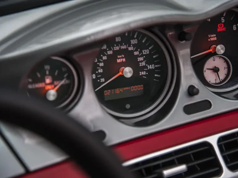 2001 BMW Z8 - Image 15 of 31