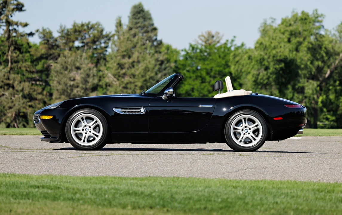 2001 BMW Z8 - Image 2 of 10