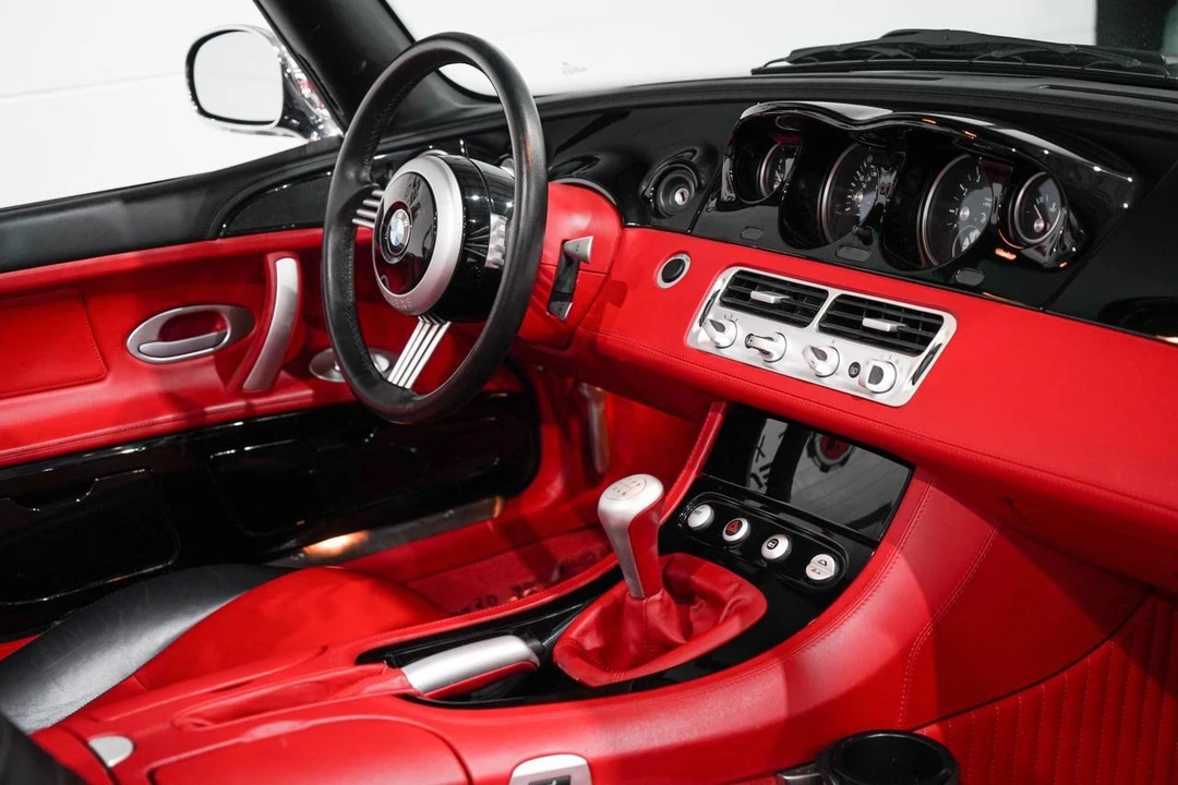 2001 BMW Z8 - Image 18 of 21