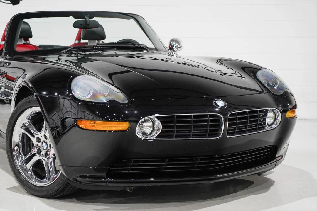 2001 BMW Z8 - Image 27 of 31