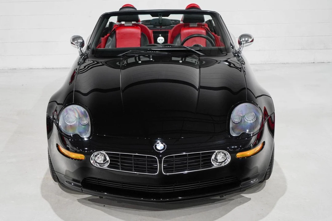 2001 BMW Z8 - Image 30 of 31