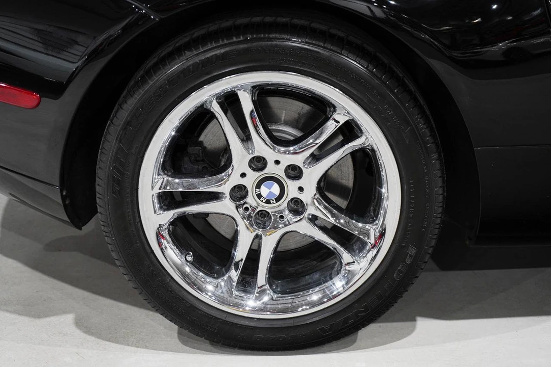 2001 BMW Z8 - Image 25 of 31