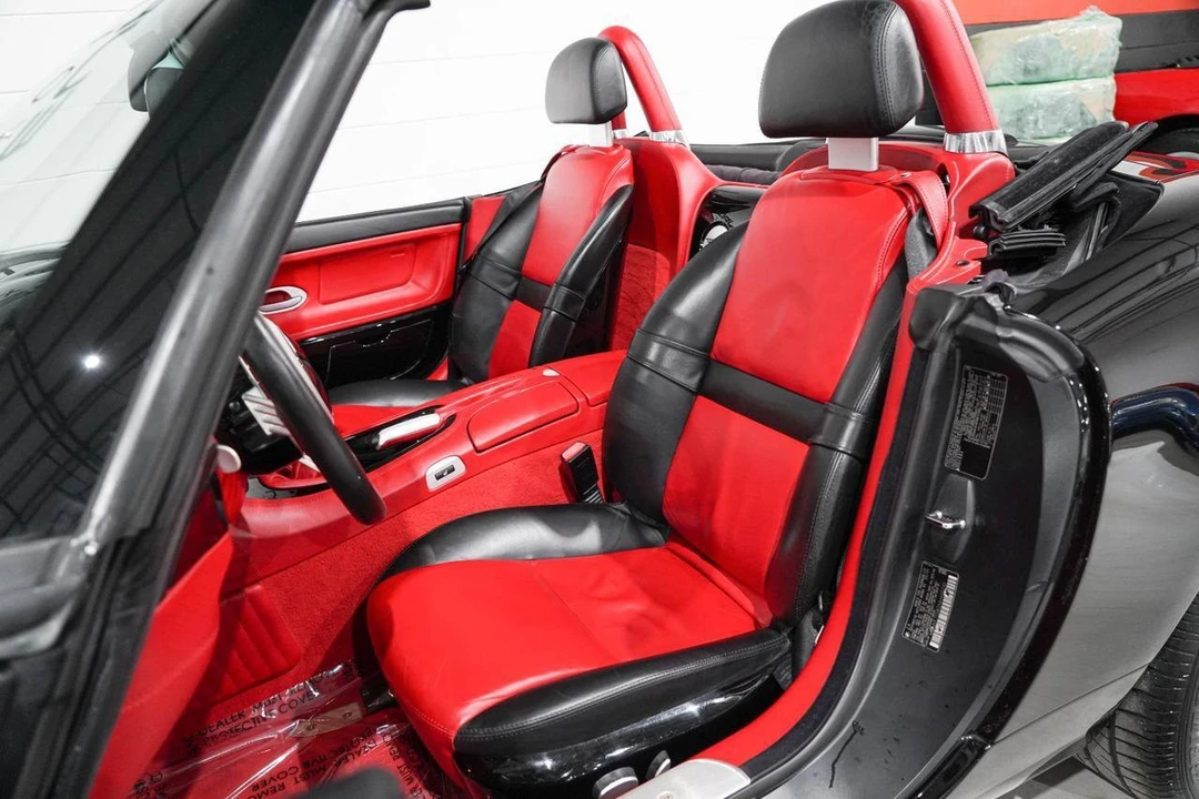 2001 BMW Z8 - Image 9 of 31