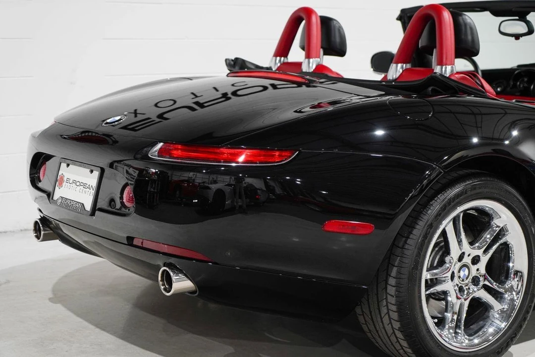 2001 BMW Z8 - Image 24 of 31