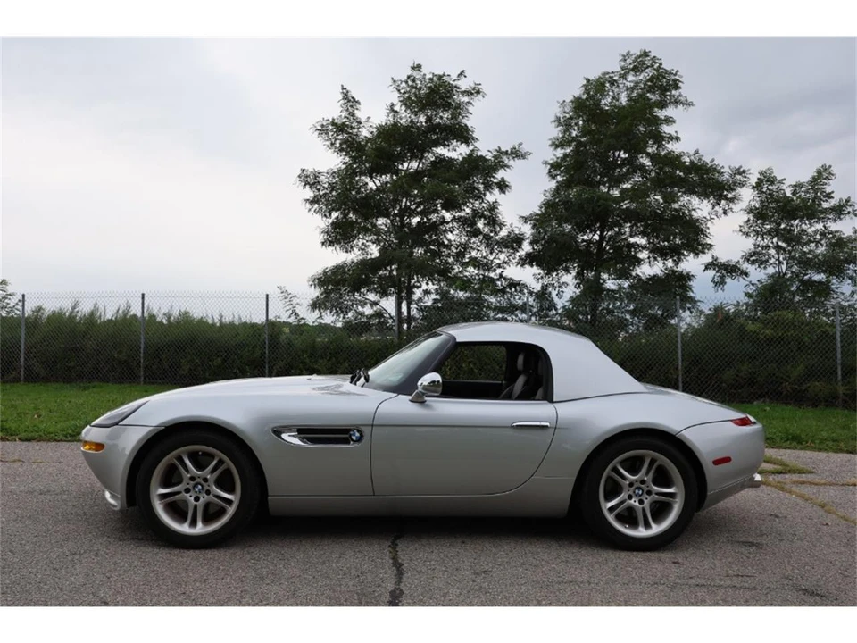 2001 BMW Z8 - Image 4 of 8