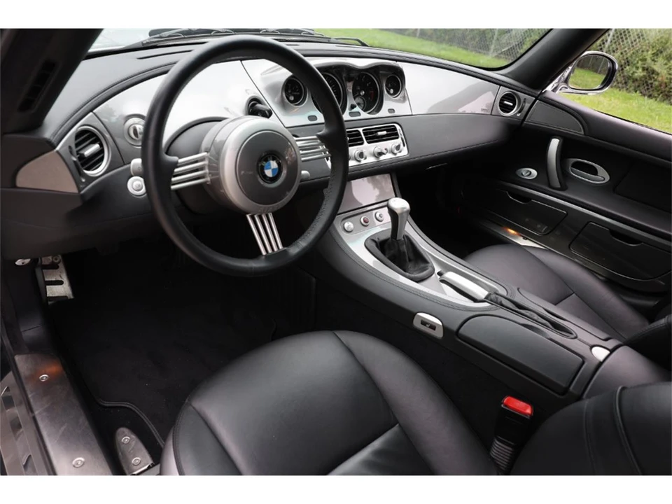 2001 BMW Z8 - Image 7 of 8