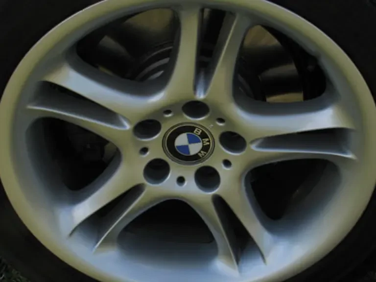 2001 BMW Z8 - Image 5 of 10