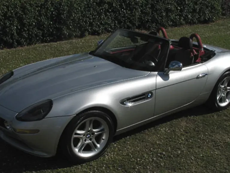 2001 BMW Z8 - Image 10 of 10