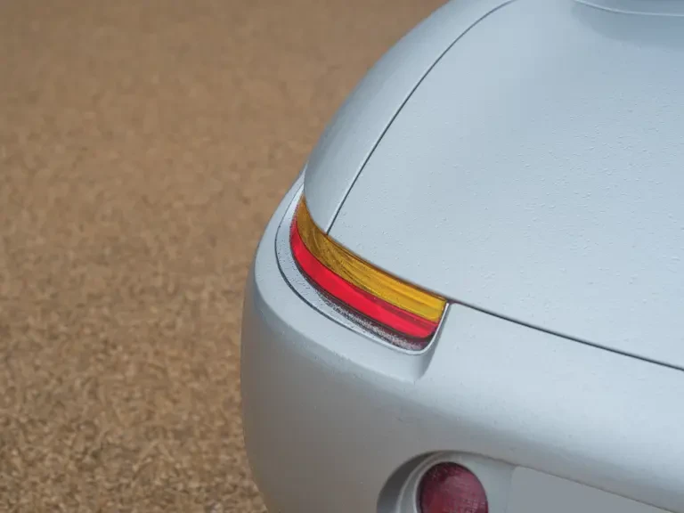2001 BMW Z8 - Image 14 of 26