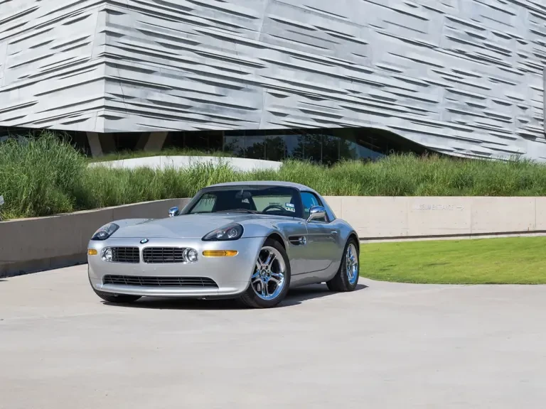 2001 BMW Z8 - Image 2 of 2
