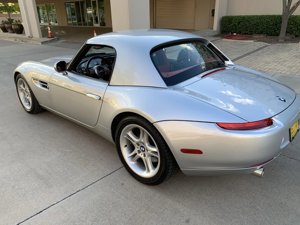 2001 BMW Z8 - Image 17 of 31