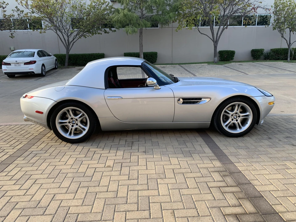 2001 BMW Z8 - Image 24 of 31