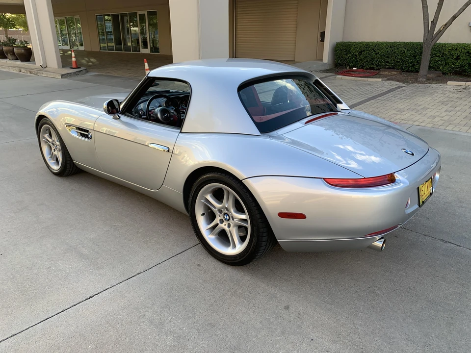 2001 BMW Z8 - Image 16 of 31