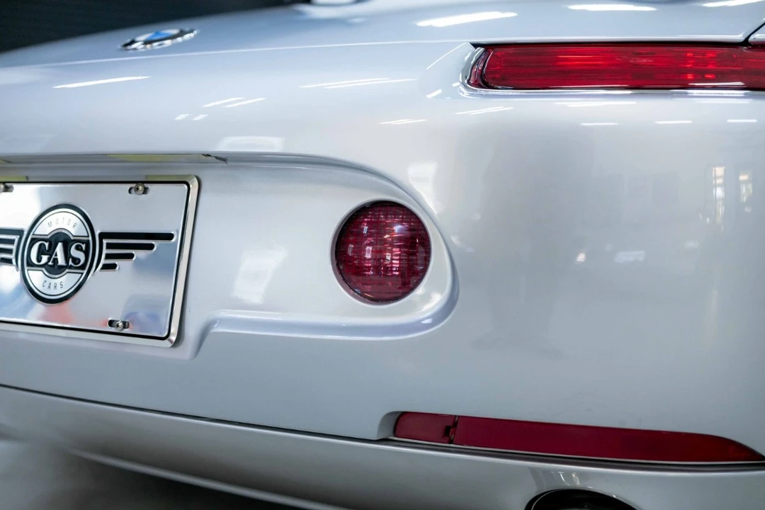 2001 BMW Z8 - Image 16 of 21