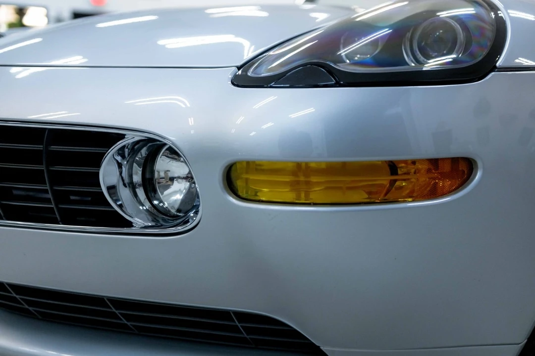 2001 BMW Z8 - Image 19 of 21