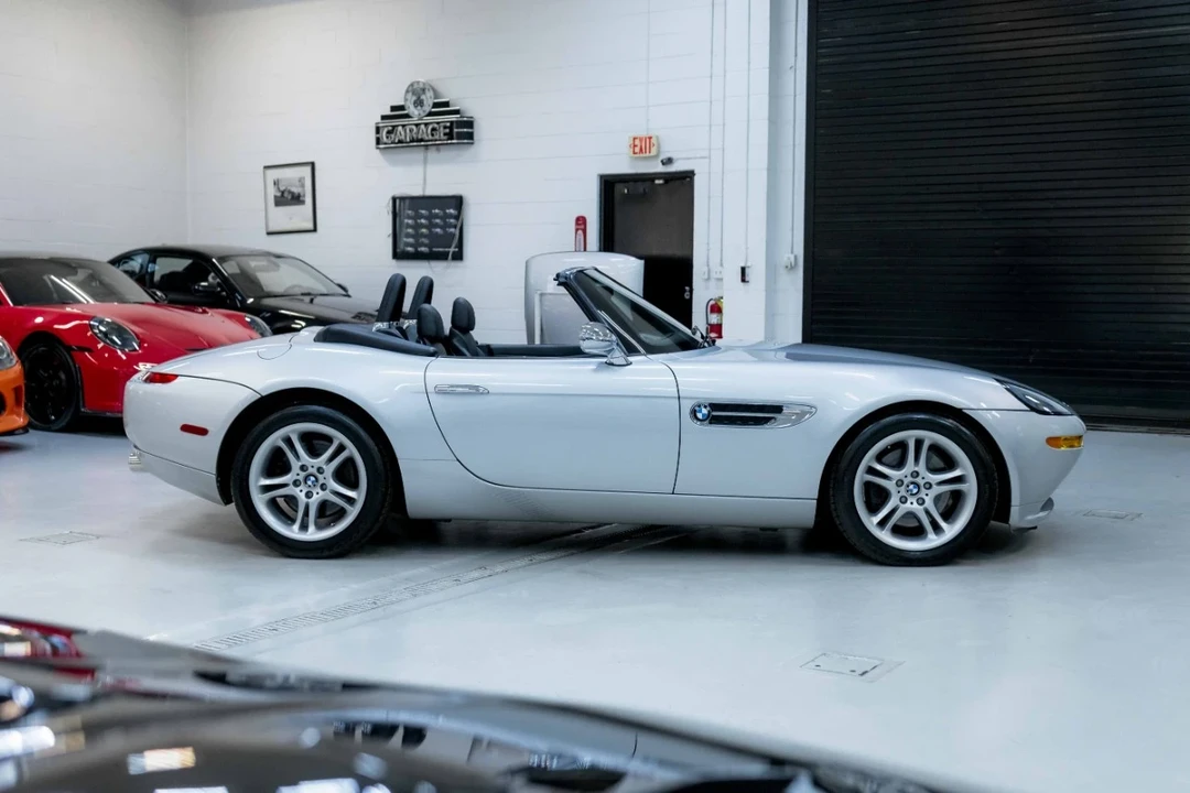 2001 BMW Z8 - Image 5 of 21