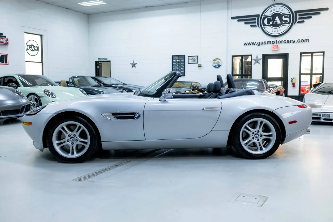 2001 BMW Z8 - Image 10 of 21