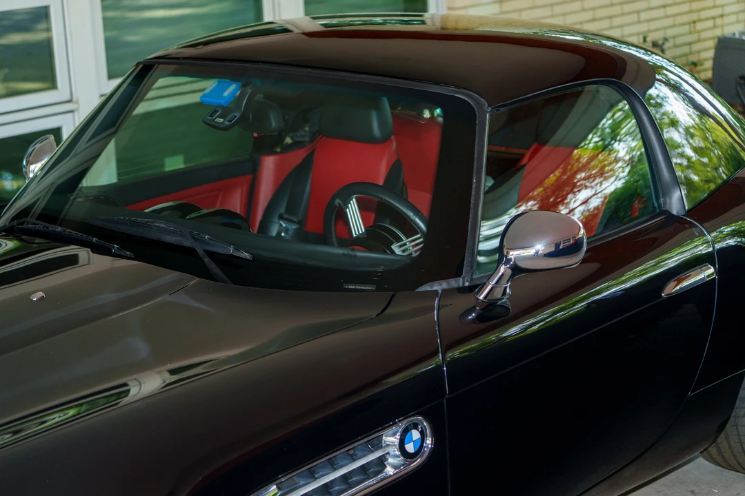 2001 BMW Z8 - Image 18 of 31