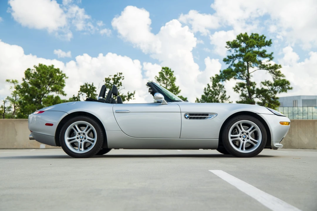 2001 BMW Z8 - Image 12 of 31