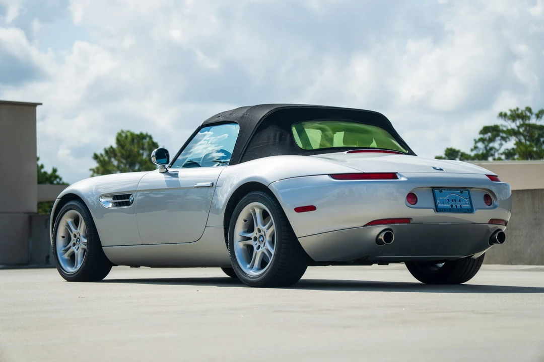2001 BMW Z8 - Image 19 of 31