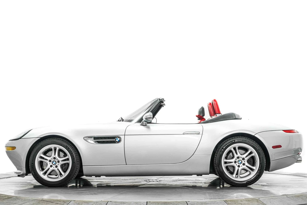 2001 BMW Z8 - Image 26 of 31