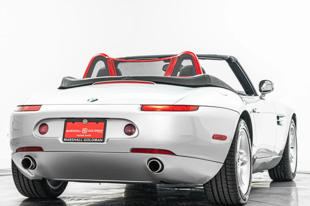 2001 BMW Z8 - Image 30 of 31