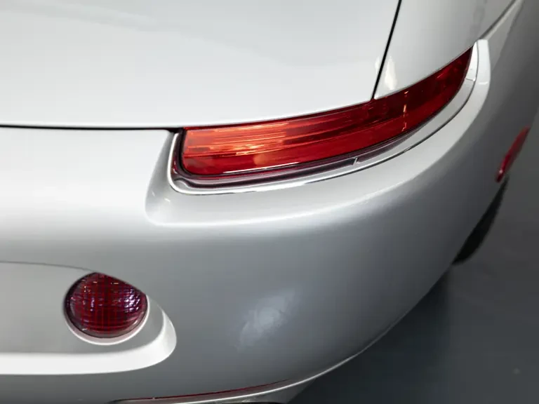 2001 BMW Z8 - Image 25 of 31