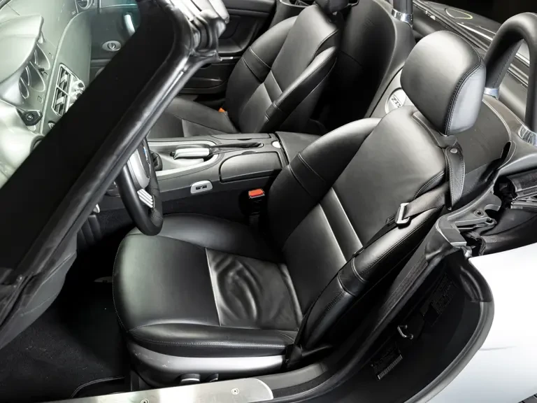 2001 BMW Z8 - Image 14 of 31