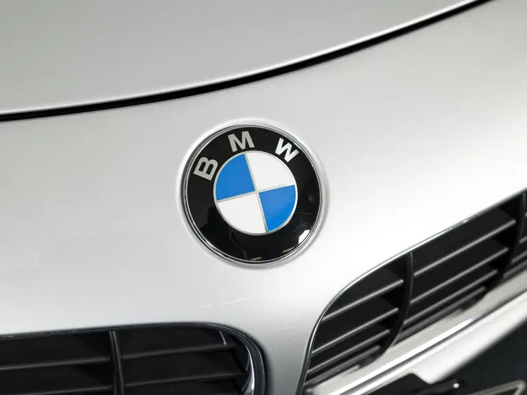 2001 BMW Z8 - Image 7 of 31