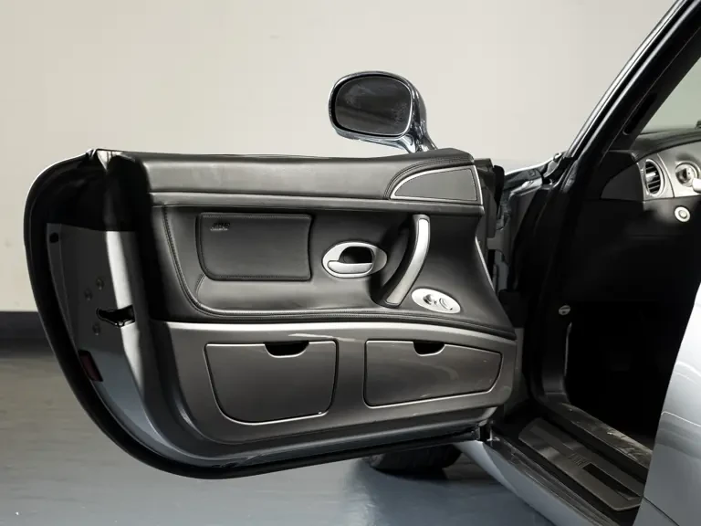 2001 BMW Z8 - Image 17 of 31