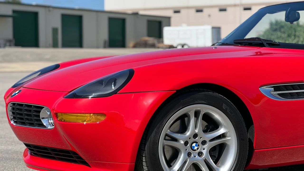 2001 BMW Z8 - Image 23 of 31