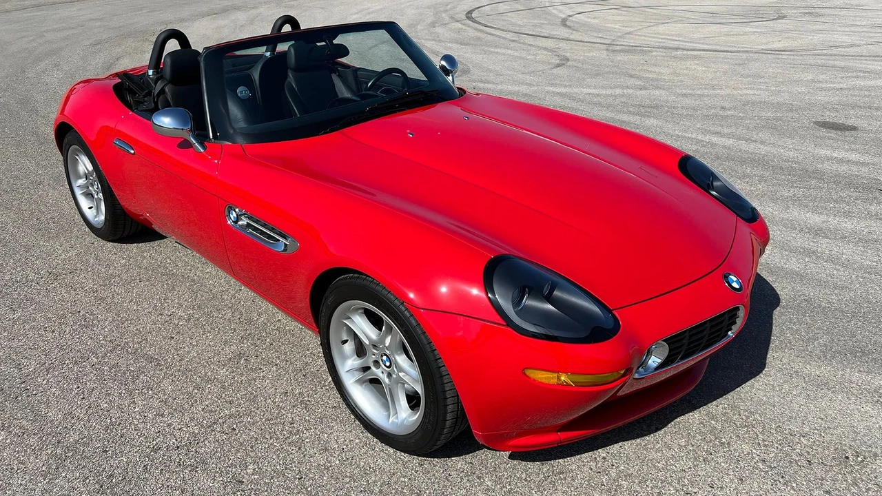 2001 BMW Z8 - Image 15 of 31