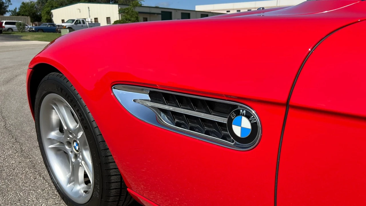 2001 BMW Z8 - Image 24 of 31