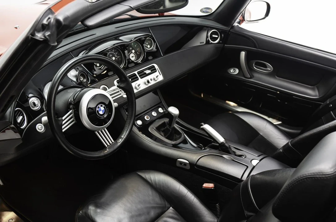 2001 BMW Z8 - Image 3 of 7