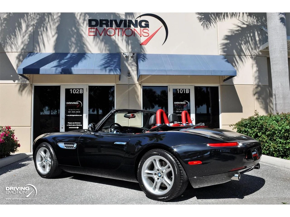 2001 BMW Z8 - Image 28 of 31