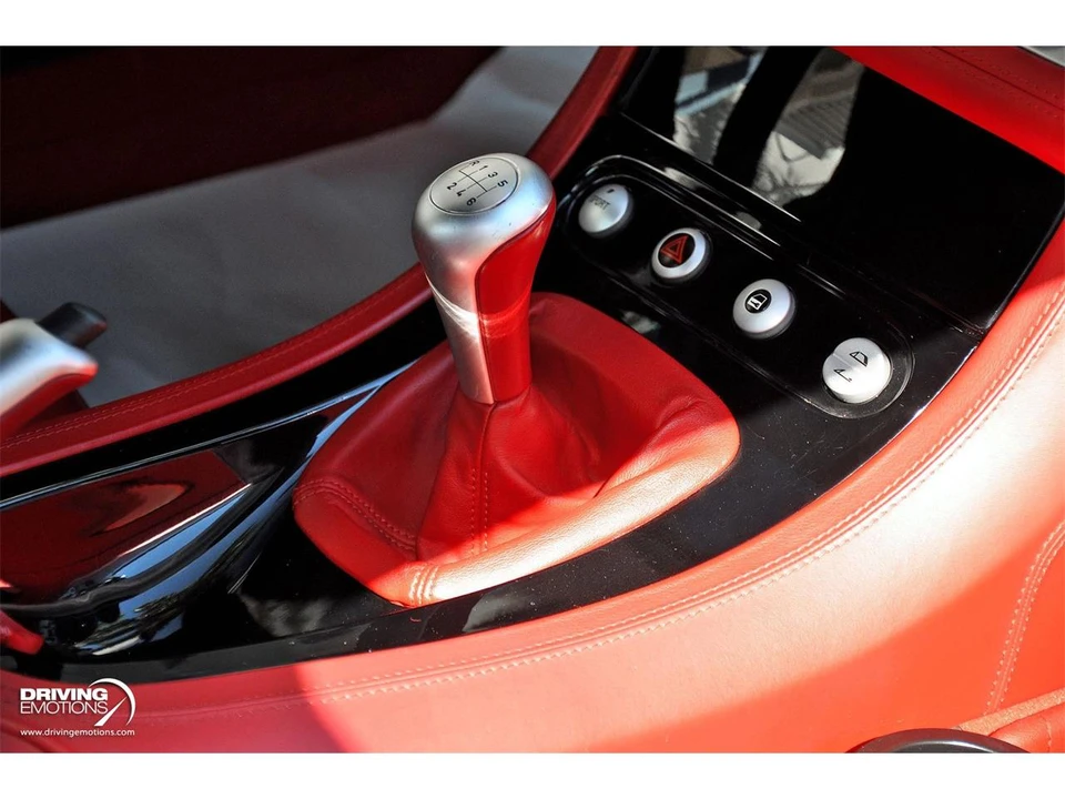 2001 BMW Z8 - Image 18 of 31
