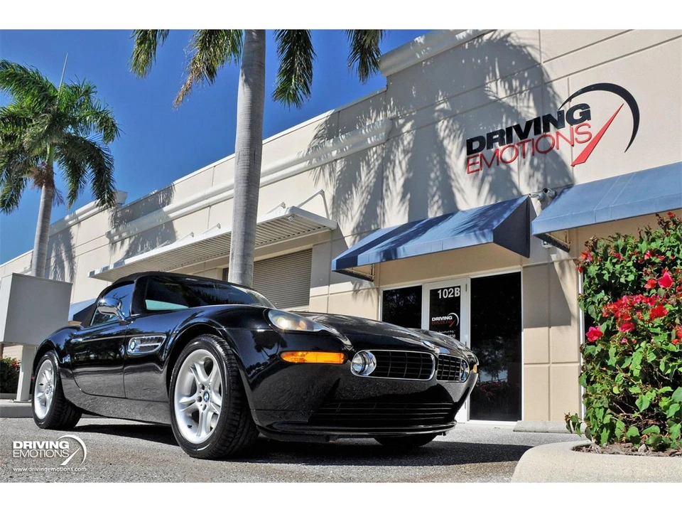 2001 BMW Z8 - Image 14 of 31
